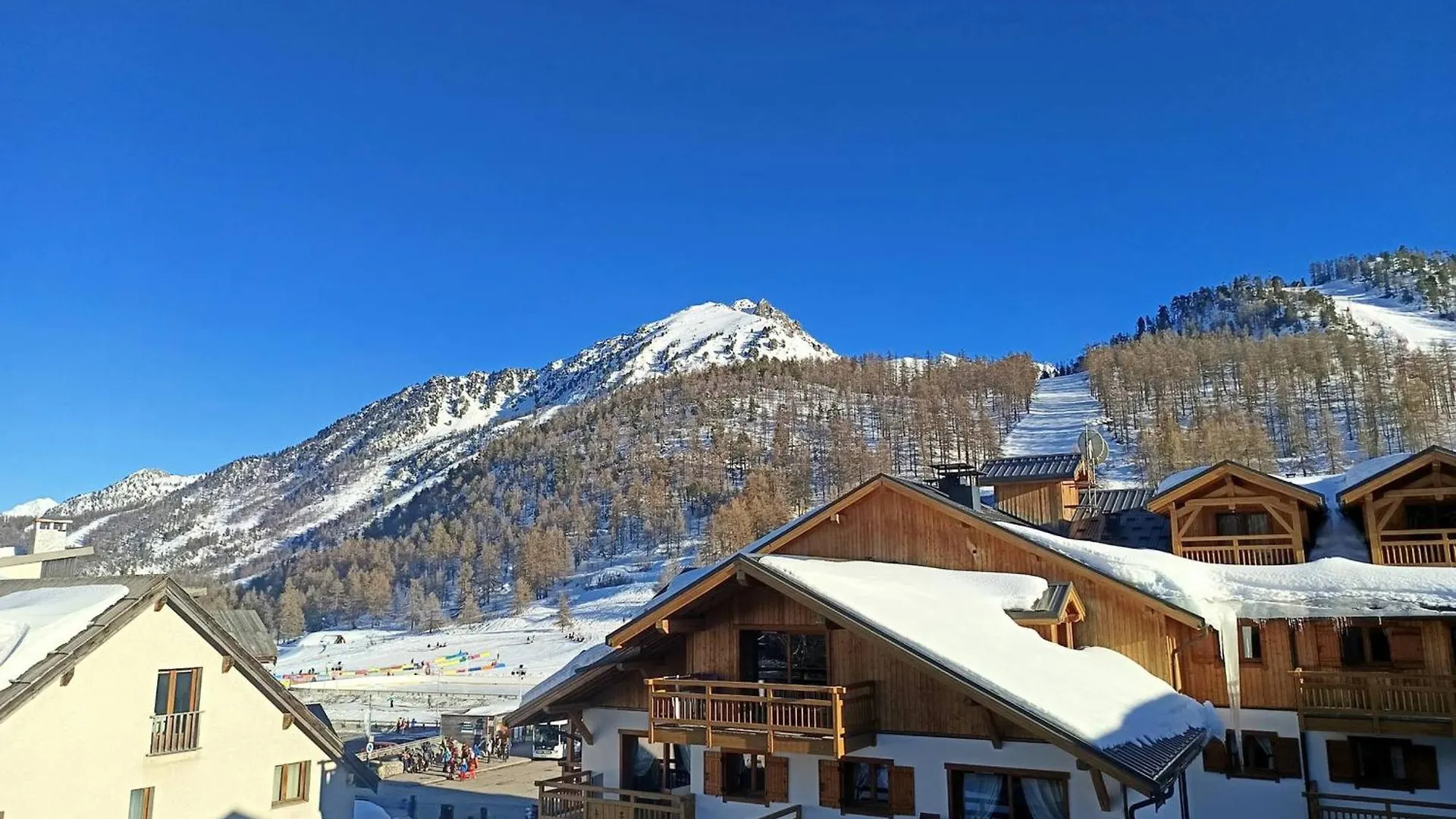 Studio Renove 4 Pers Proche Pistes Et Commerces - Fr-1-445-218 Montgenevre 0*,